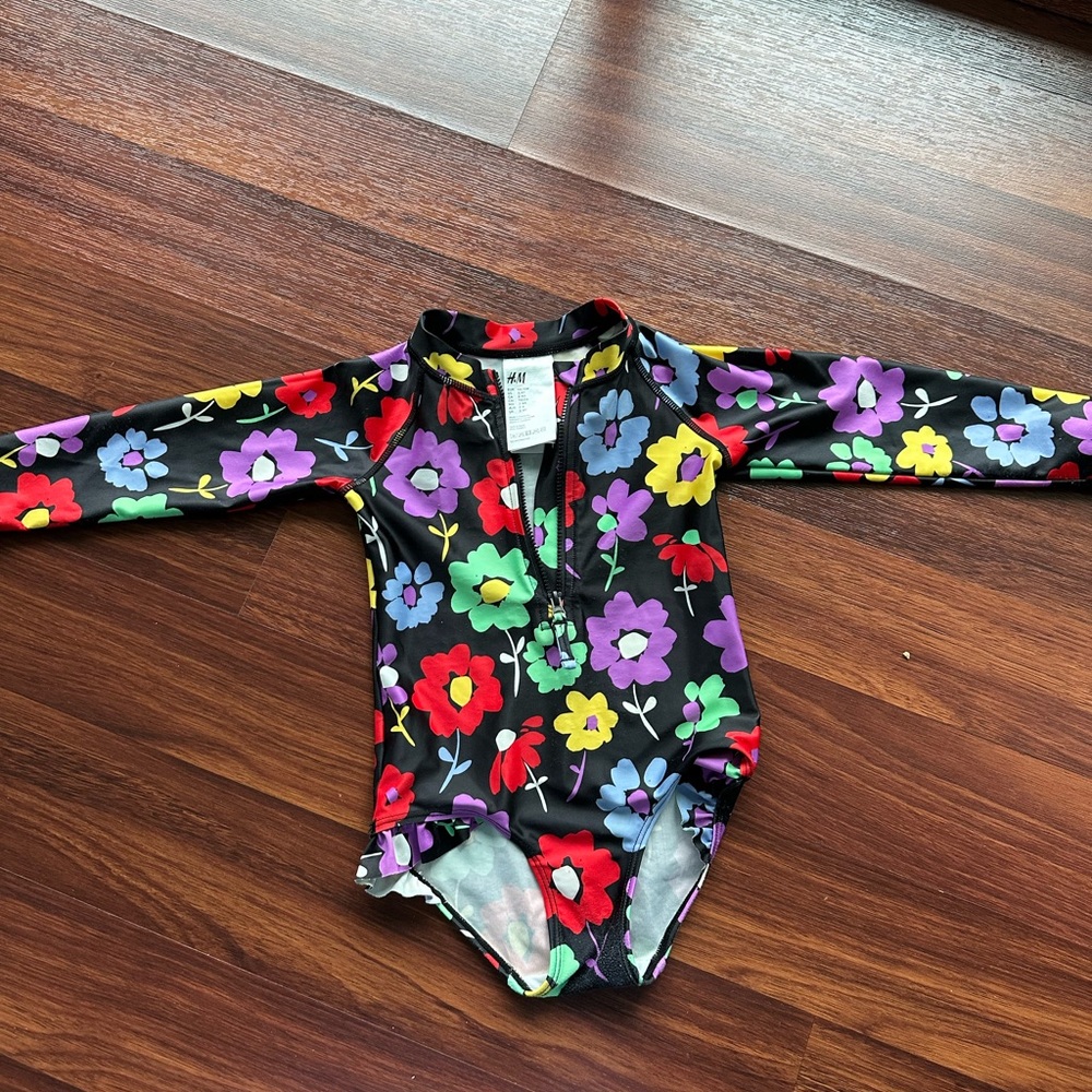 Rashguard hm 3-4t